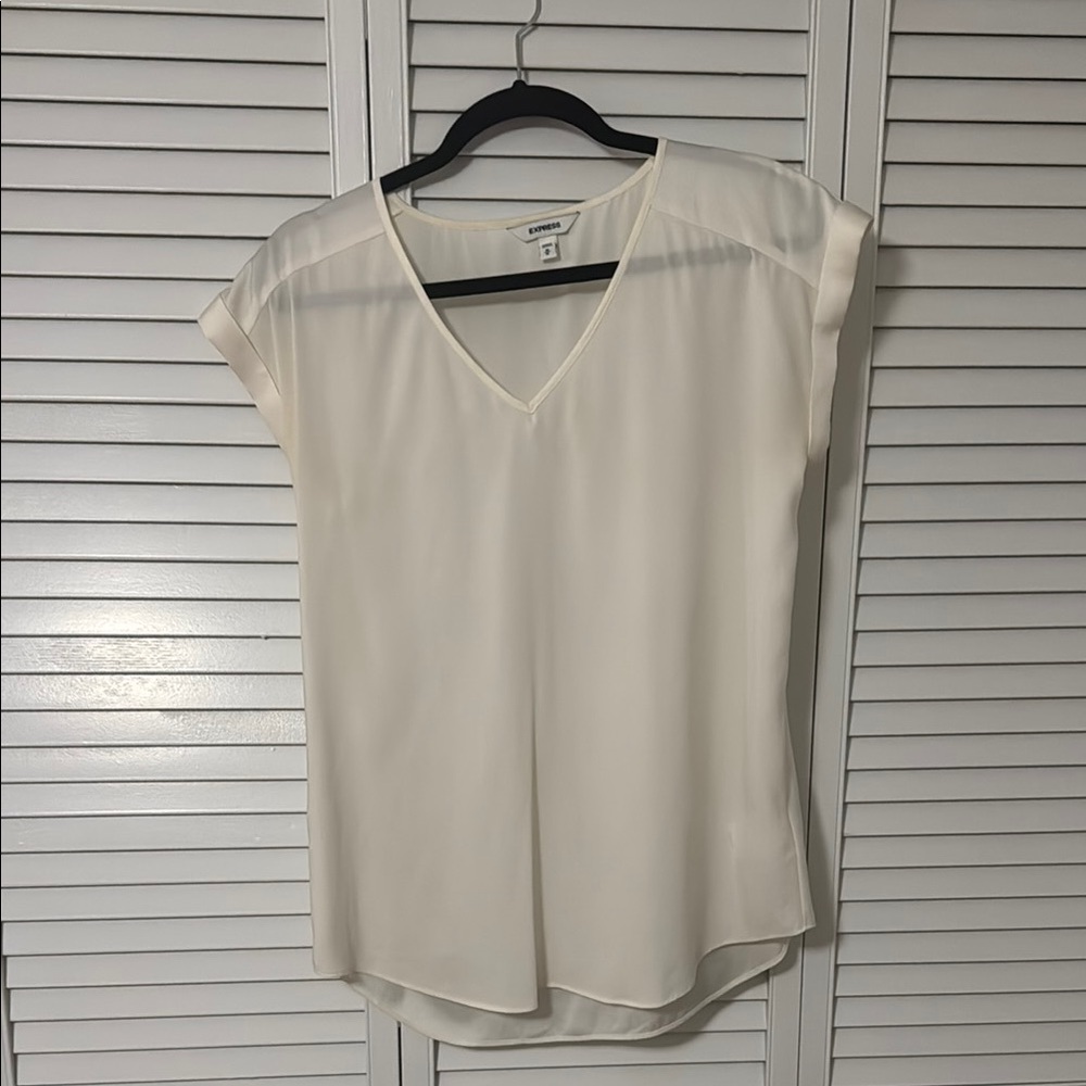 Elegant Cream Blouse